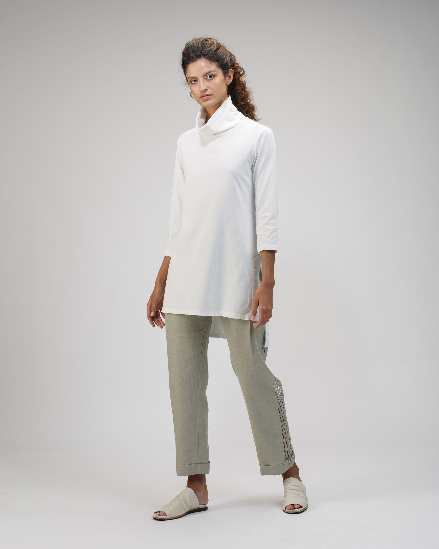 HIGH NECK LONG SLEEVE TOP IN COTTON