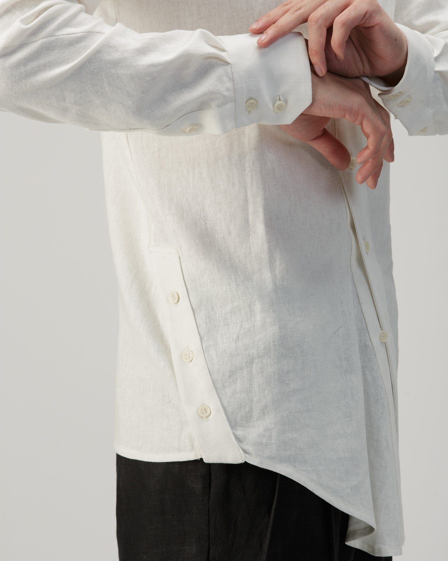 TORNADO BUTTON UP SHIRT