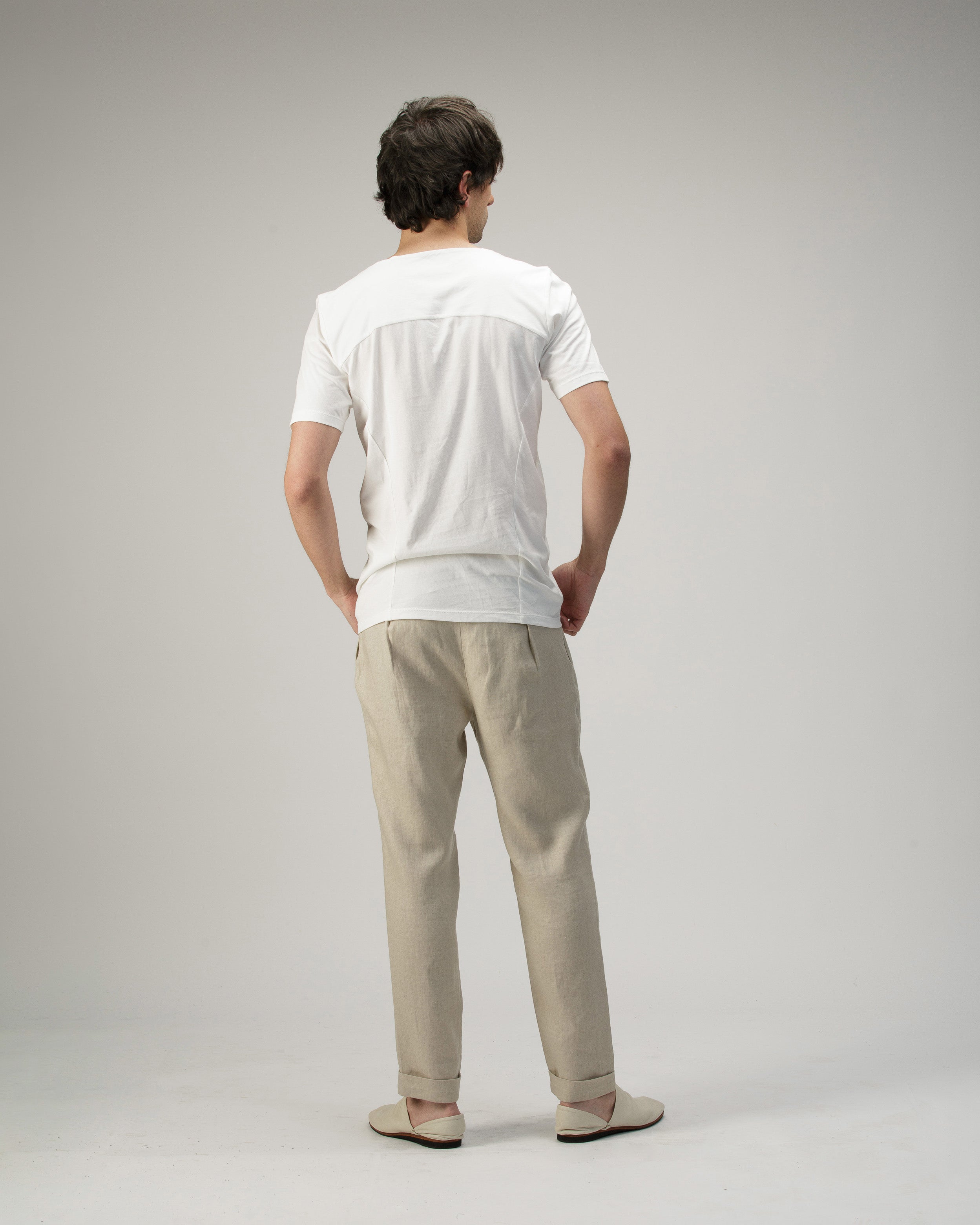 IVORY ARMOUR T-SHIRT