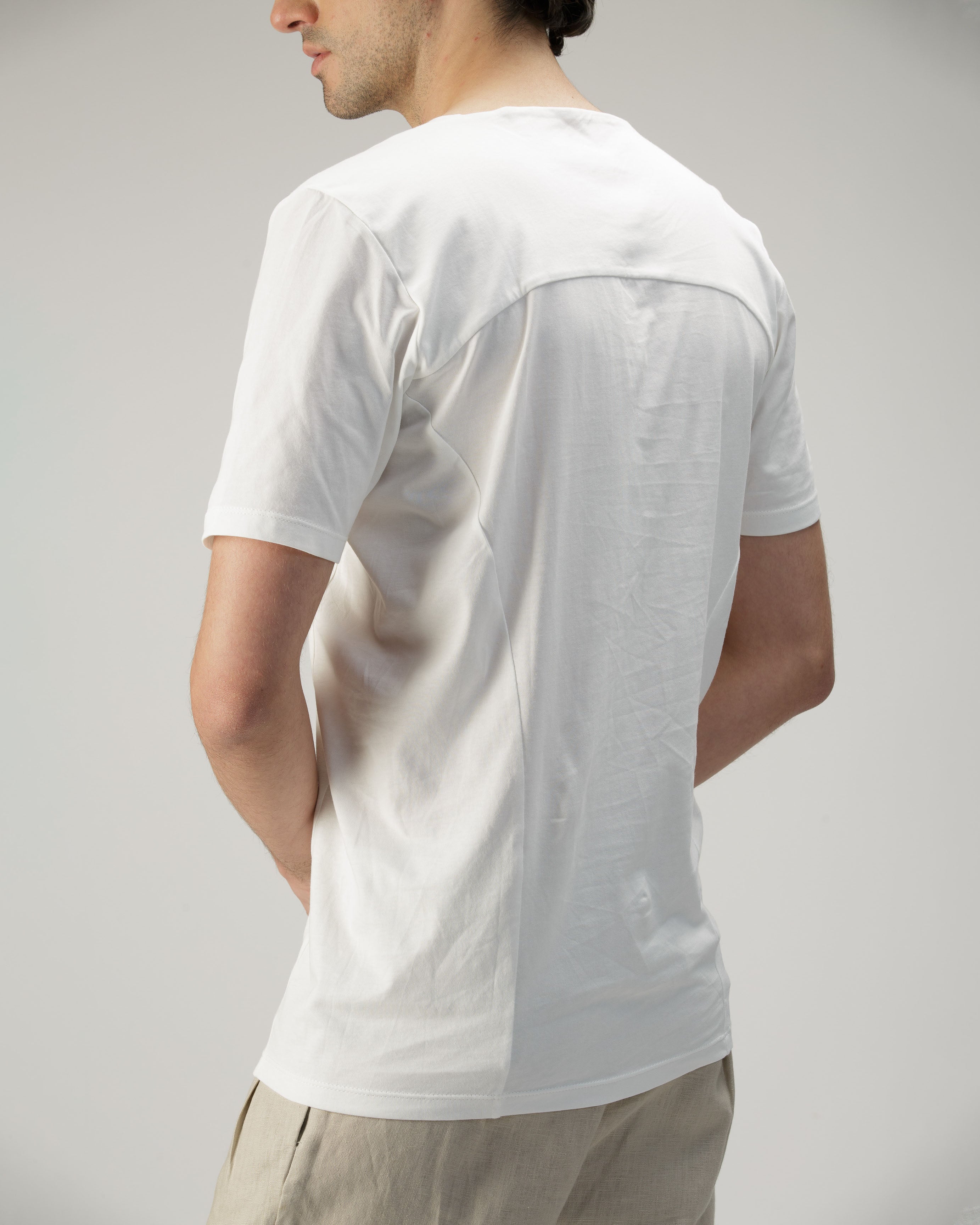 IVORY ARMOUR T-SHIRT