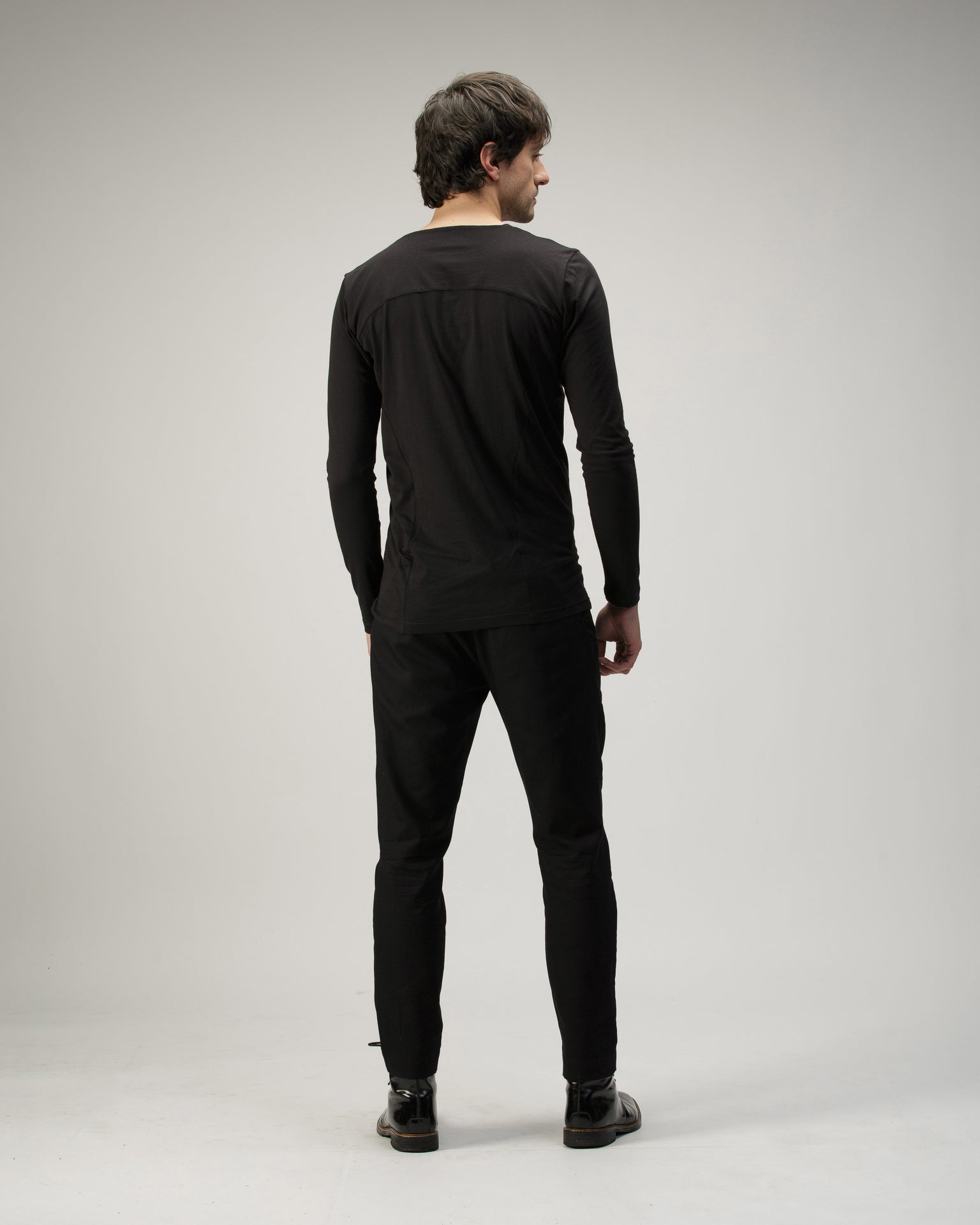 ARMOUR LONG SLEEVE T-SHIRT IN COTTON
