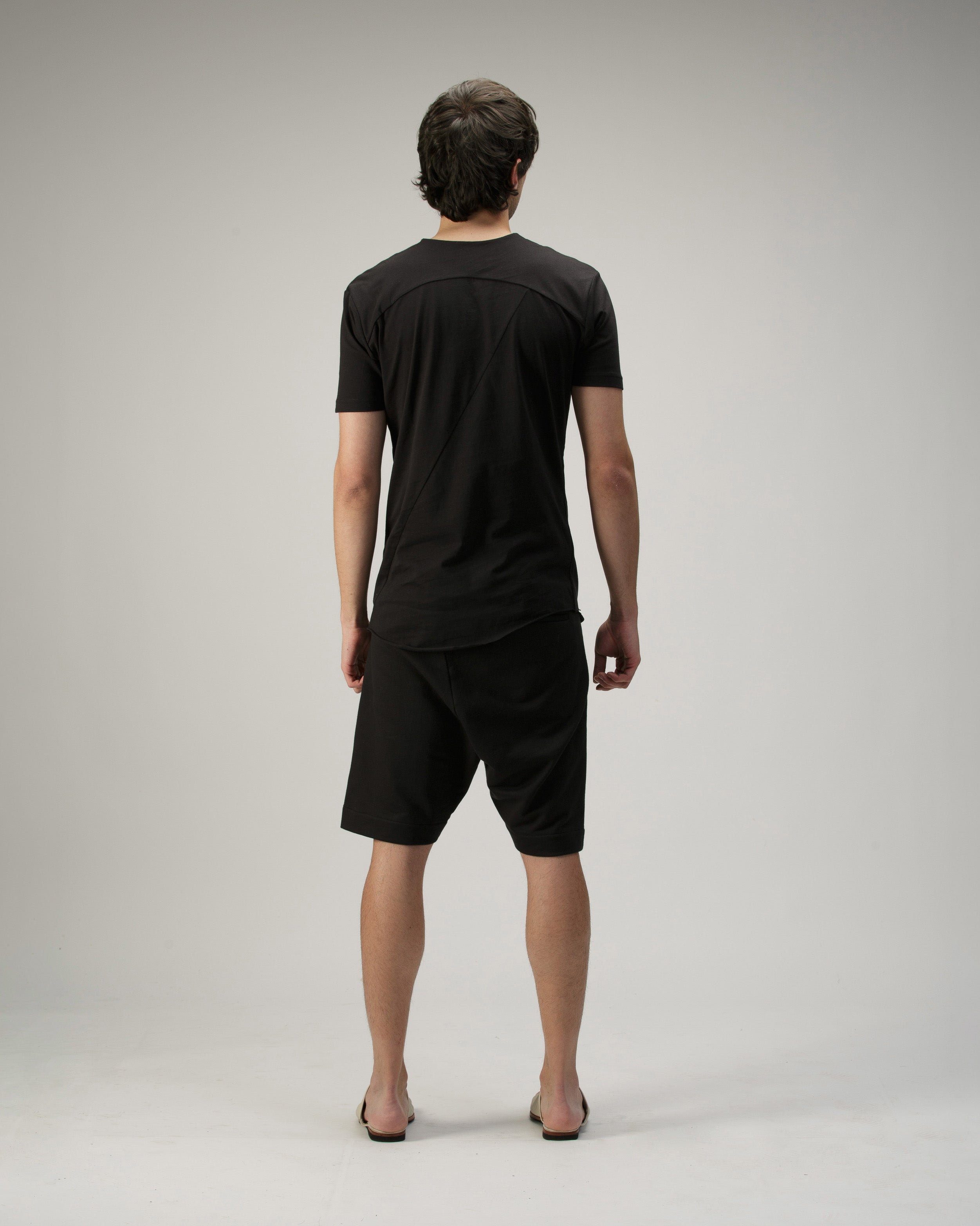 BLACK DOUBLE LAYER T-SHIRT