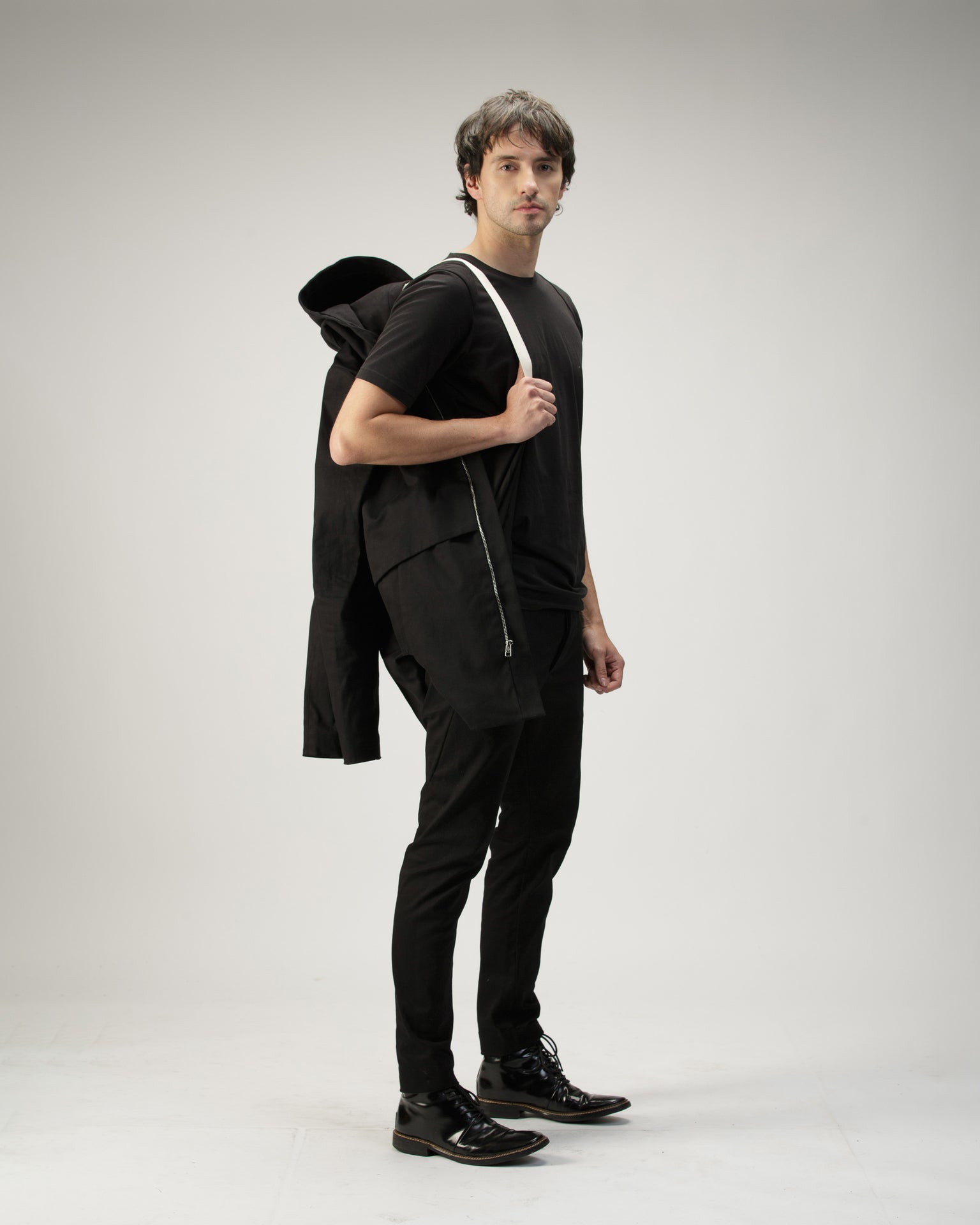 DIAPHRAGM HOODED JACKET IN COTTON