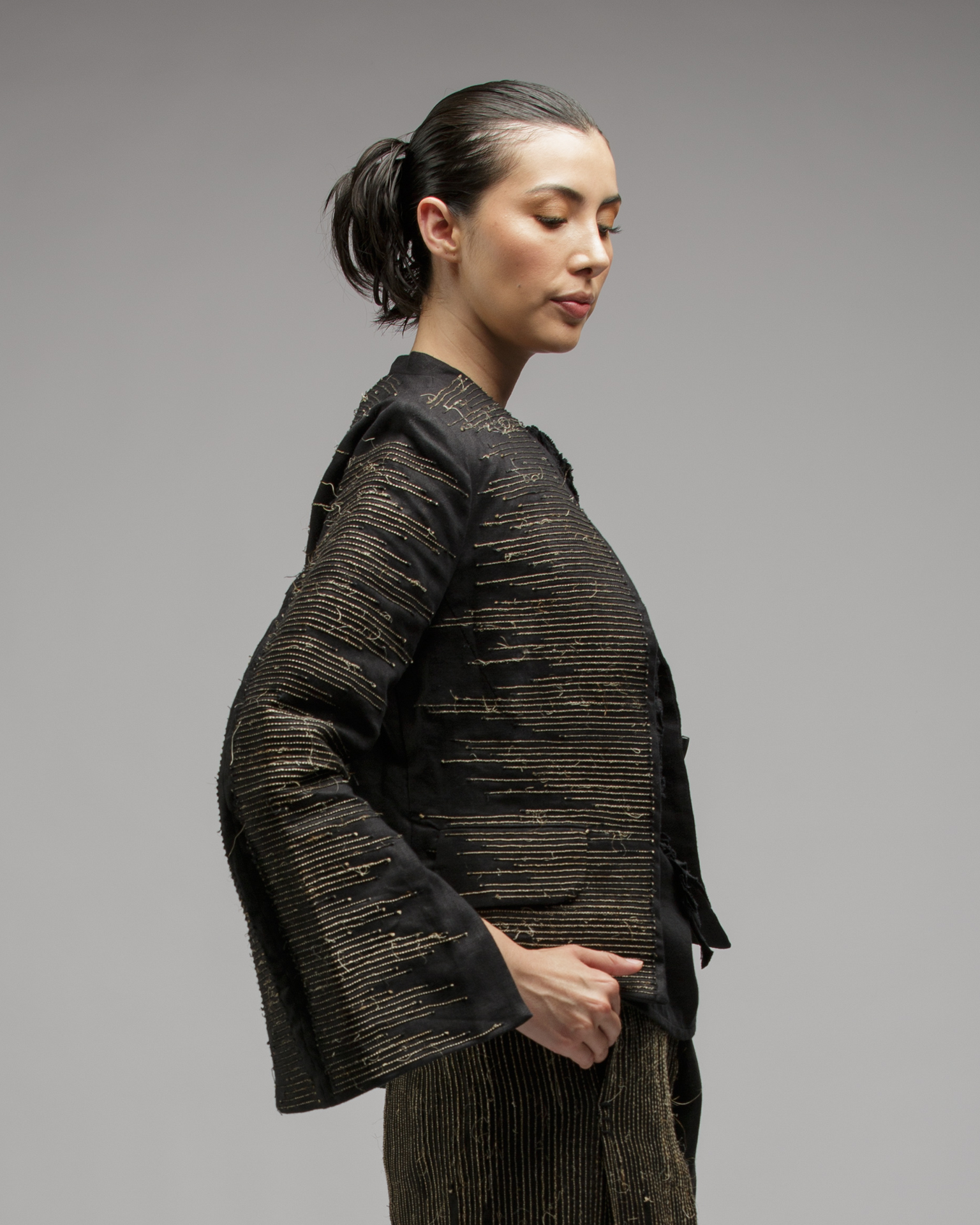 TIGER EMBROIDERED JACKET IN LINEN