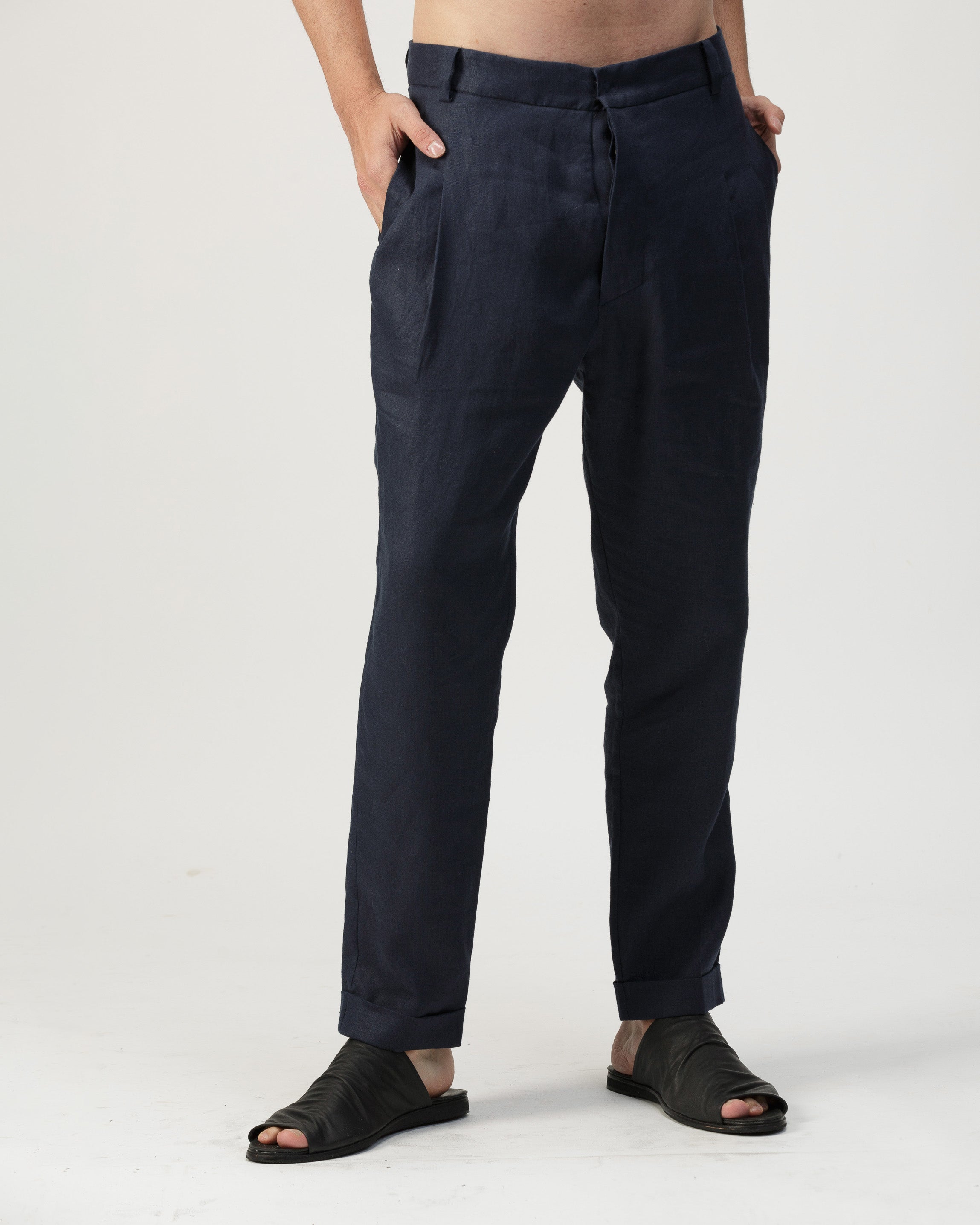 BLUE PLEATED WAISTBAND LINEN PANTS