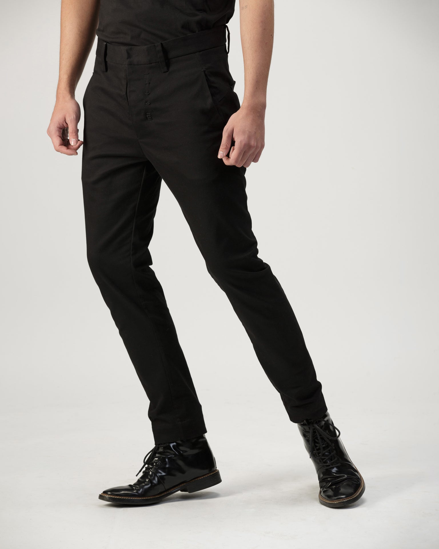 SLIM FIT MONOPLAZA COTTON TWILL PANTS