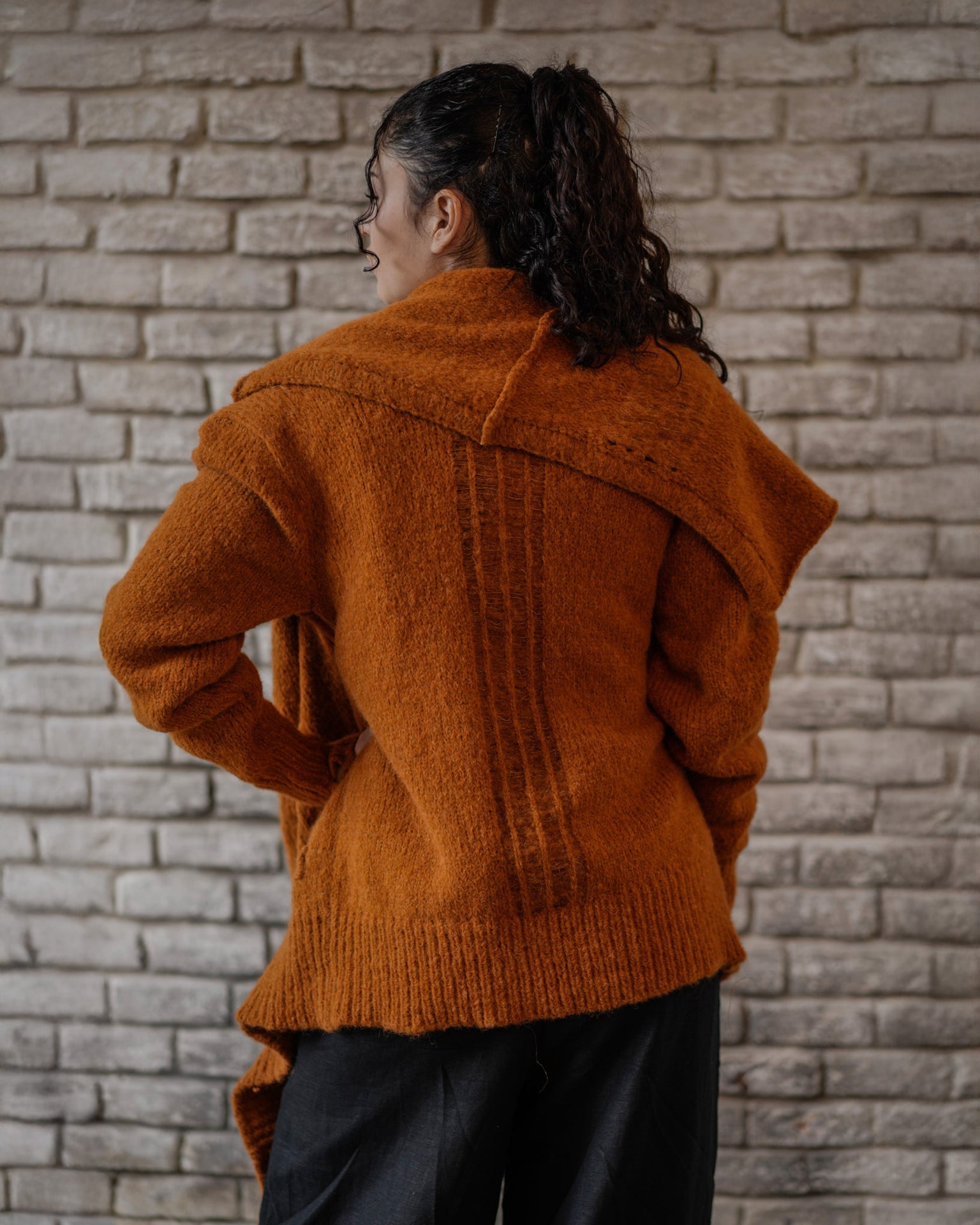 MOTH CARDIGAN IN ALPACA