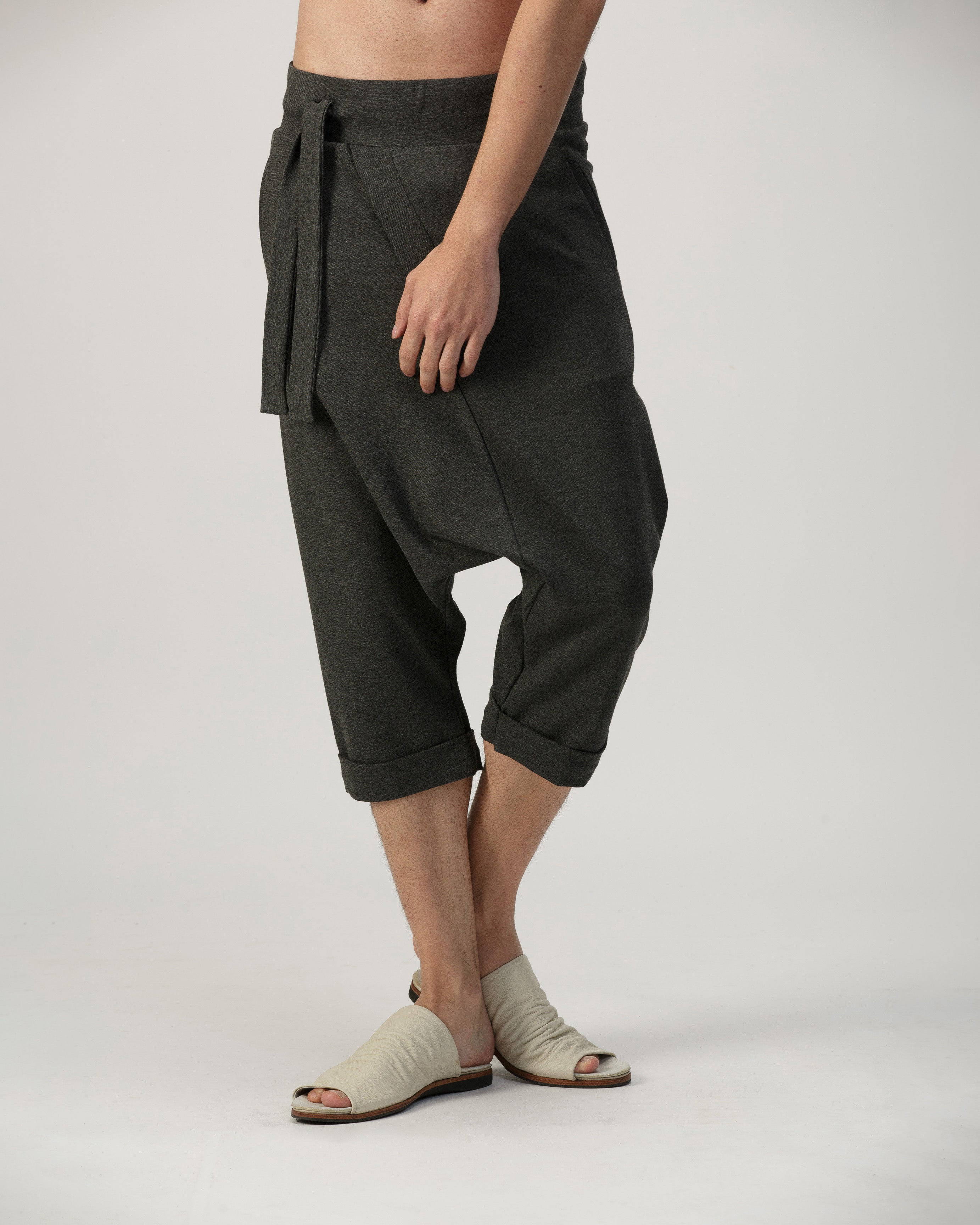 GREY TORNADO SHORTS