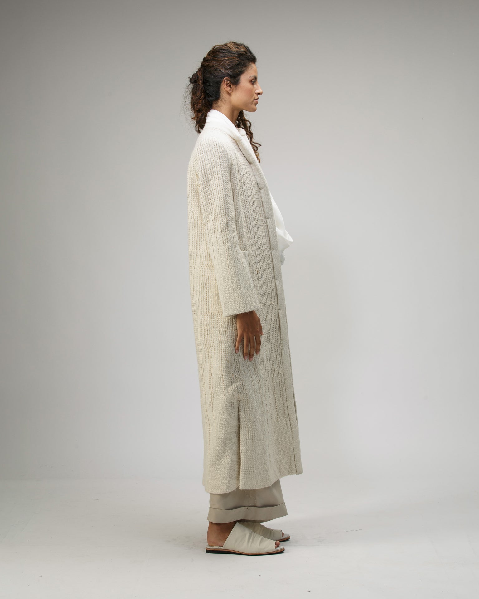 ARTISANAL CUTOUT COAT IN ALPACA AND BANANA FIBER