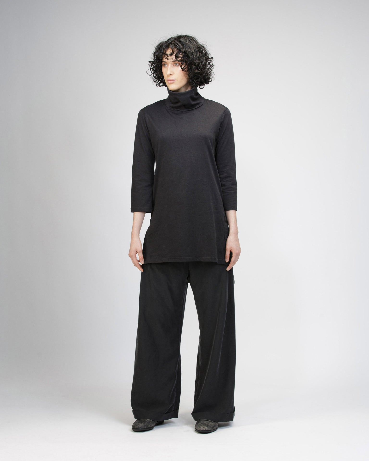HIGH NECK LONG SLEEVE TOP IN COTTON
