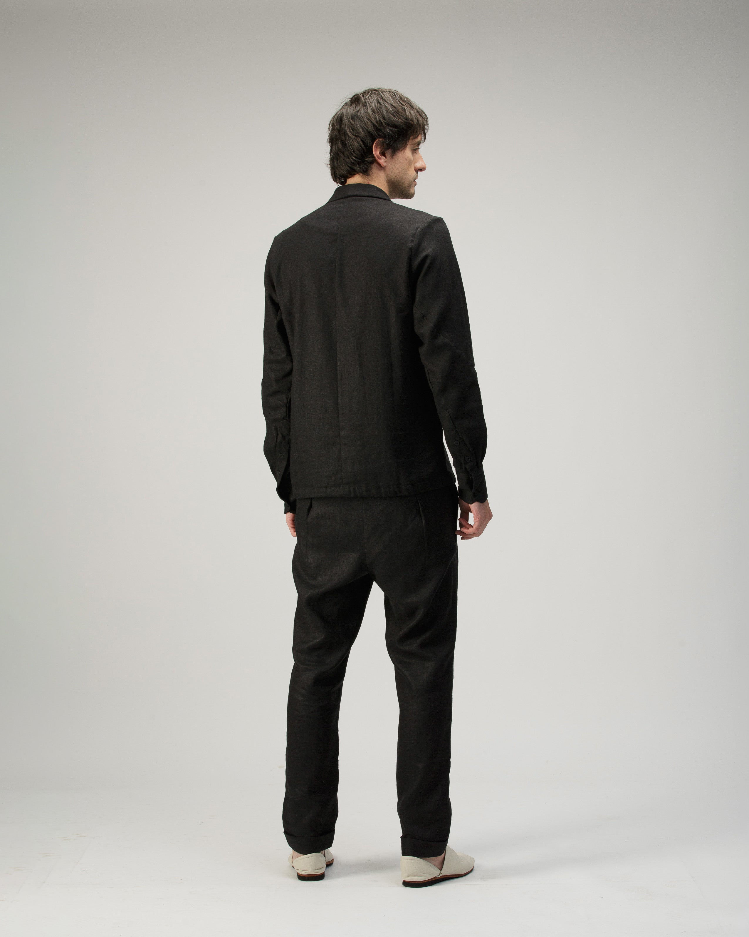 BLACK CROSSED SMOKING COLLAR SHIRT