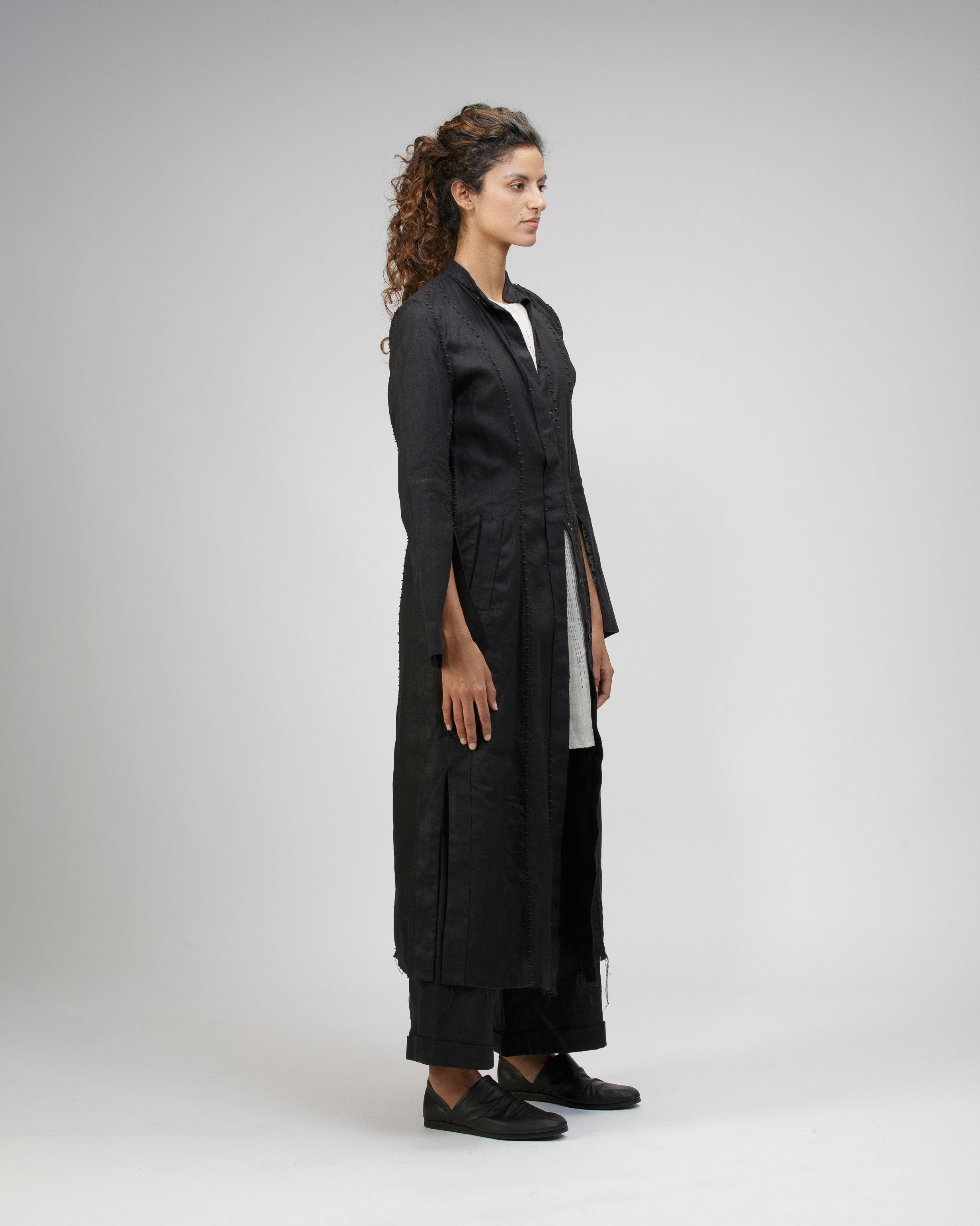 BLACK FEMENINE HANDSTITCHED LONG SHIRT