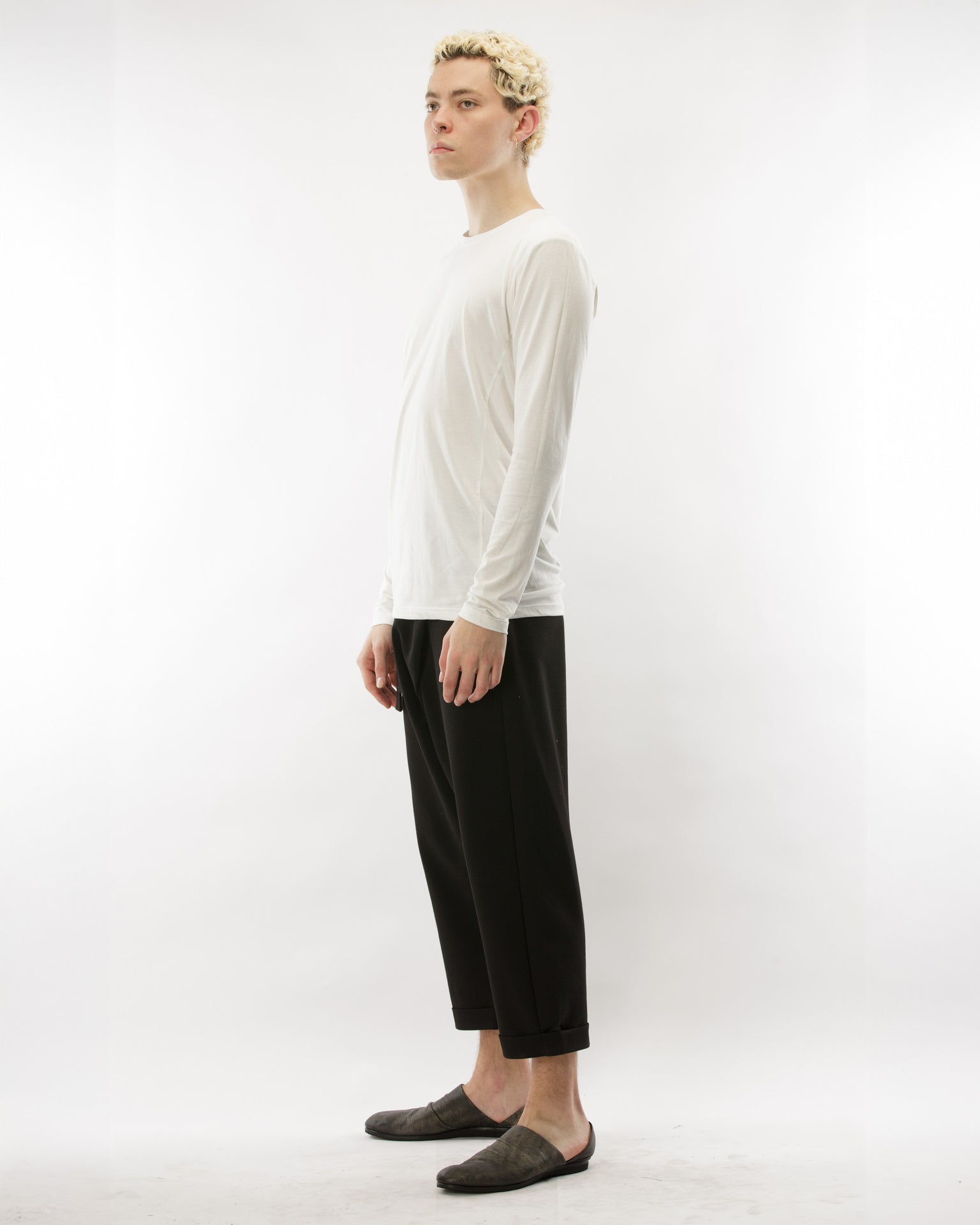 ARMOUR LONG SLEEVE T-SHIRT IN COTTON