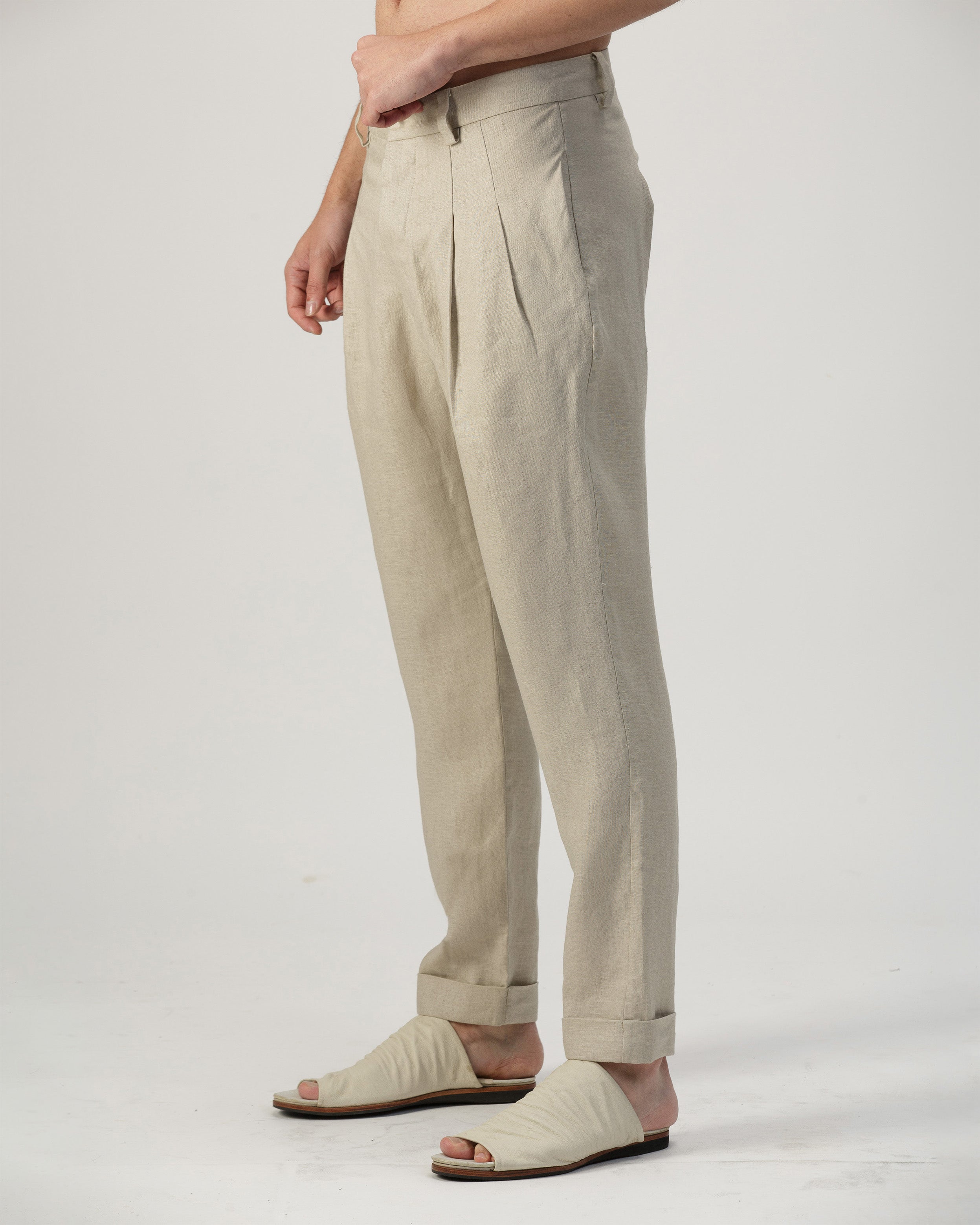 NATURAL PLEATED WAISTBAND LINEN PANTS