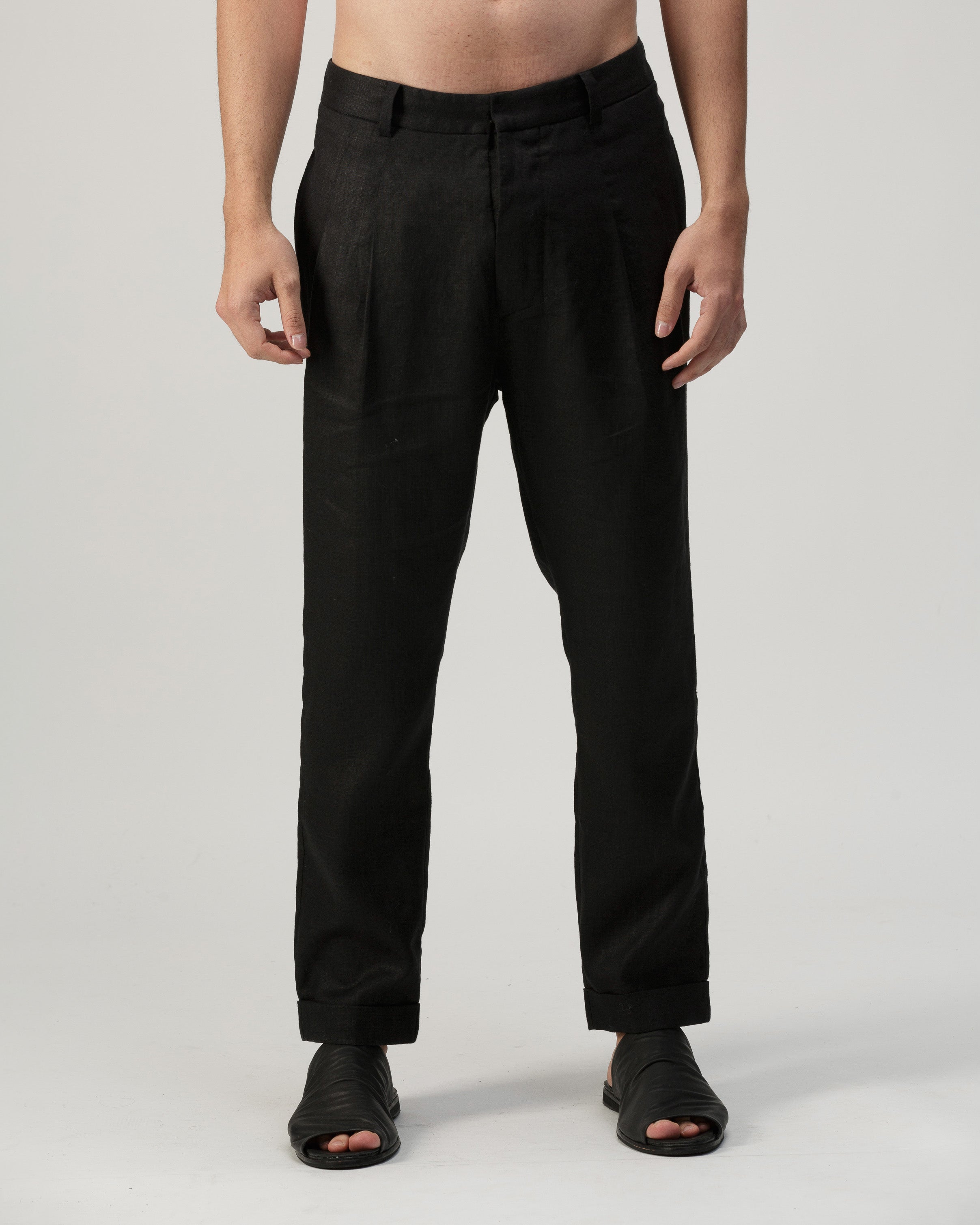 BLACK PLEATED WAISTBAND LINEN PANTS