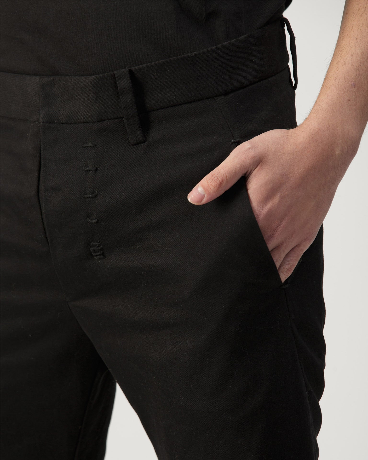 SLIM FIT MONOPLAZA COTTON TWILL PANTS