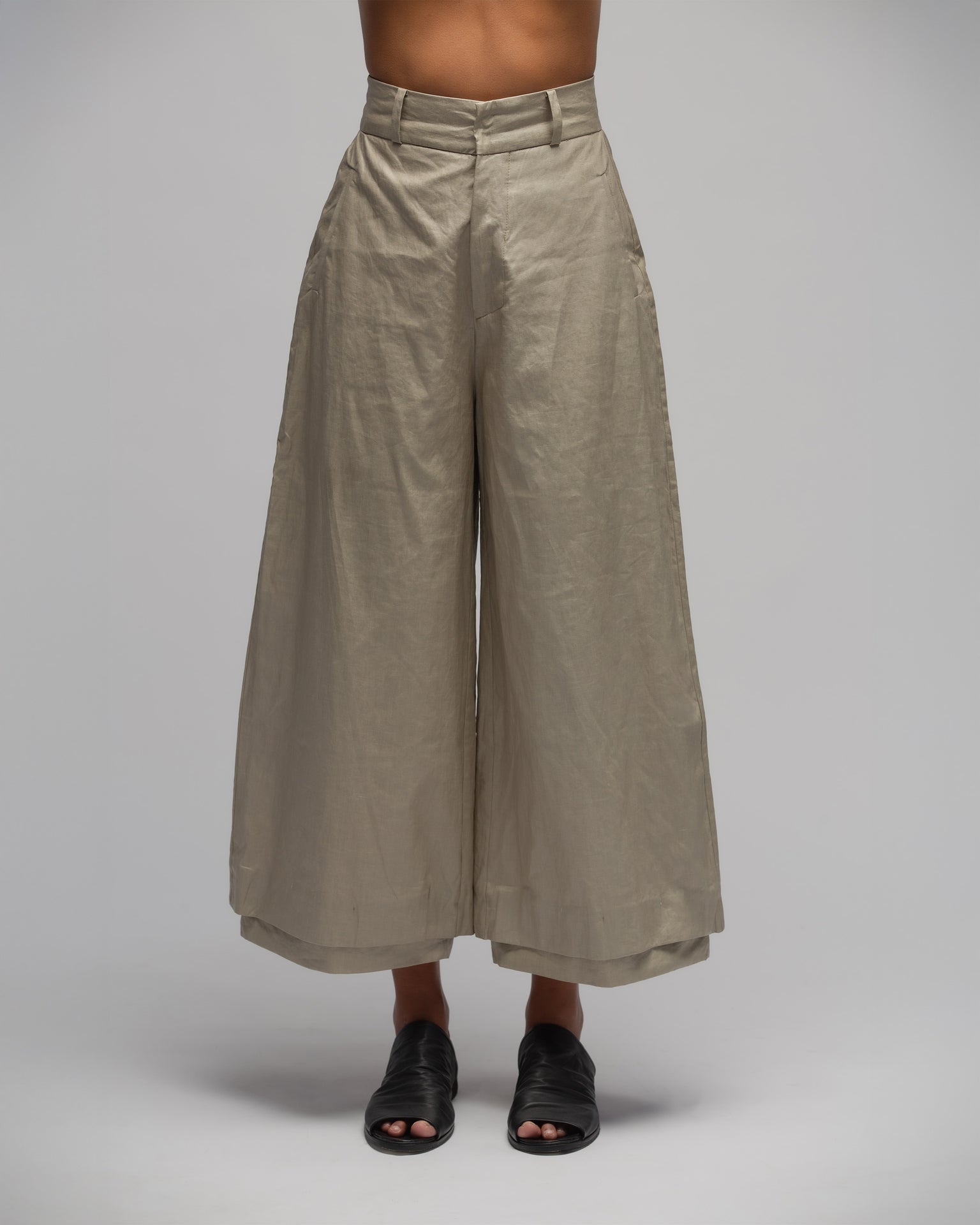 WIDE PLUS WAXED LINEN TROUSERS