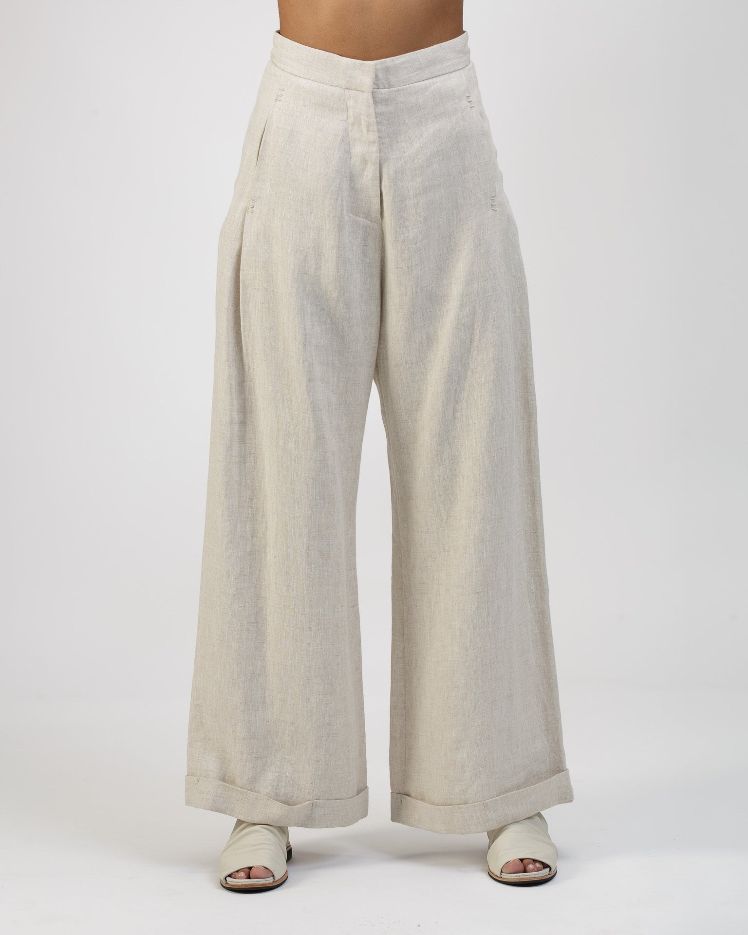 WIDE FIT PLEATED LINEN PANTS