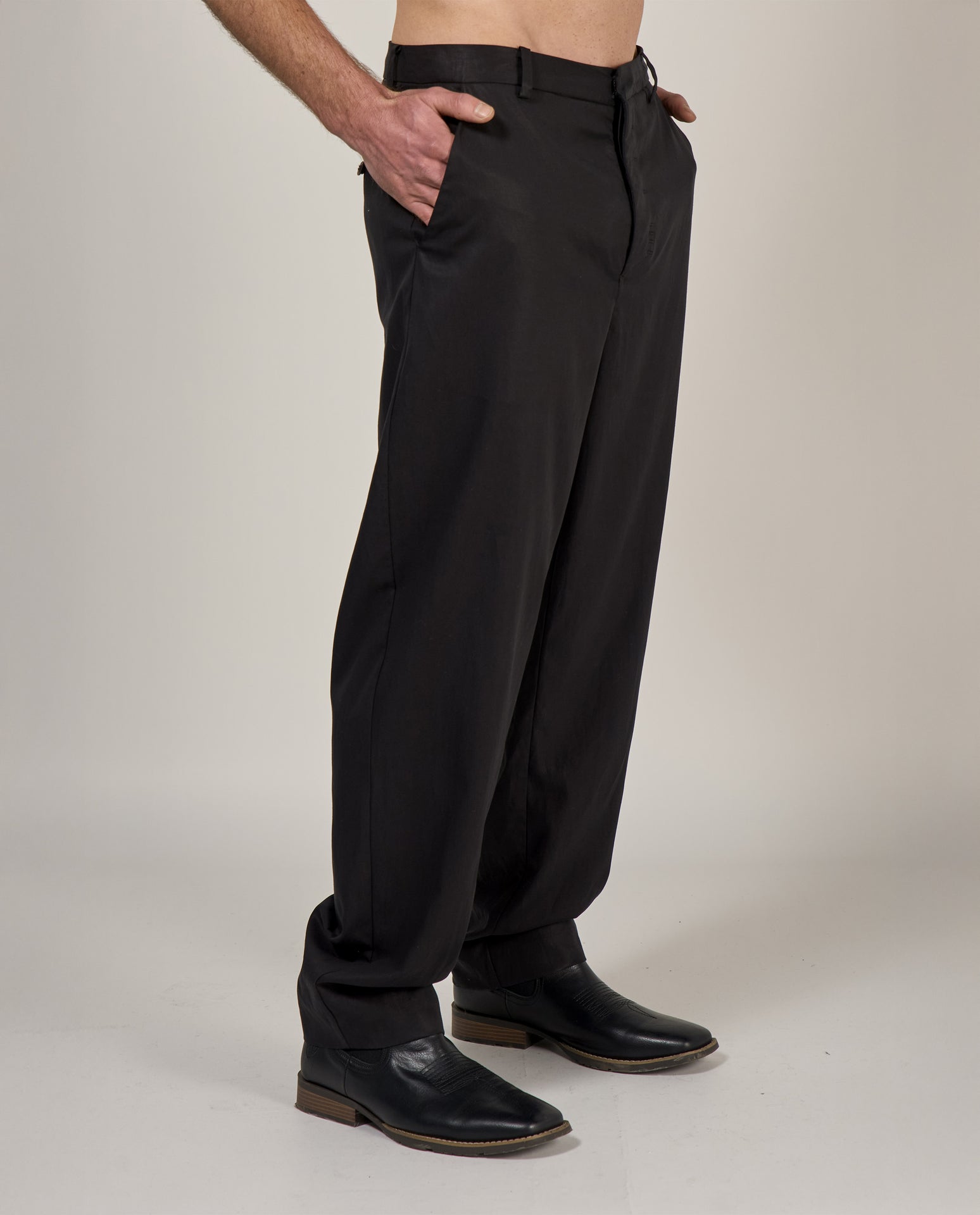 CLASSIC TENCEL TROUSERS